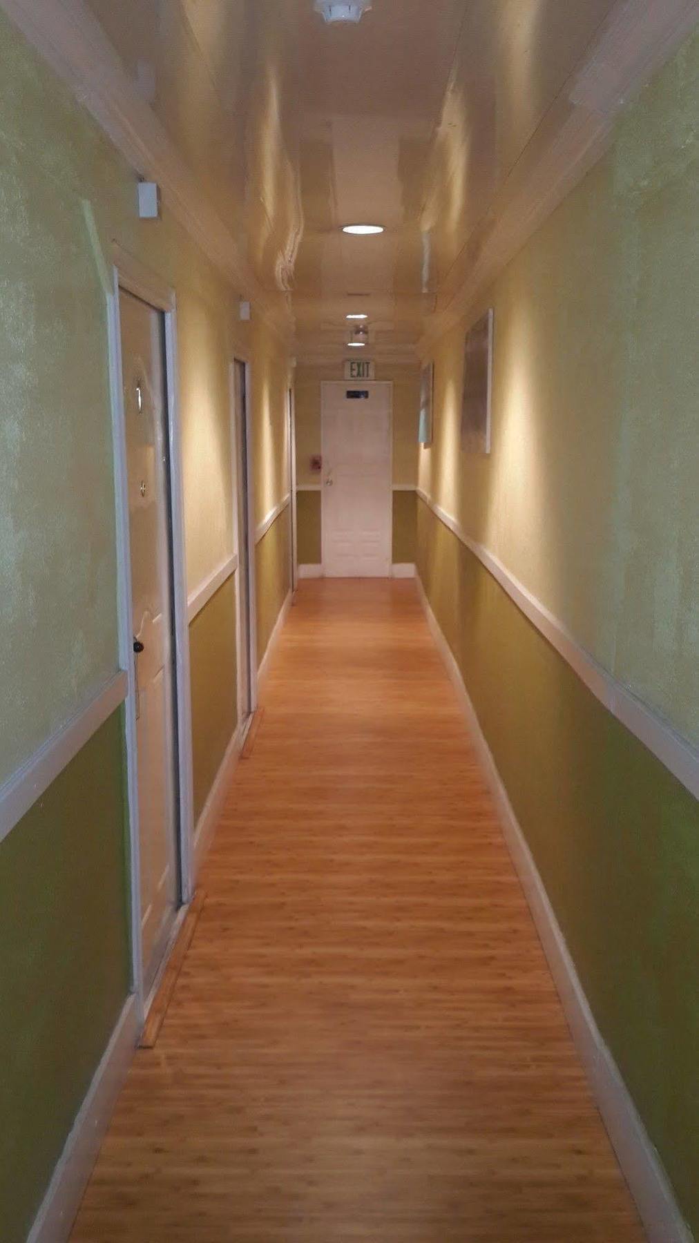 Inn Flight Suites Piarco Exteriör bild